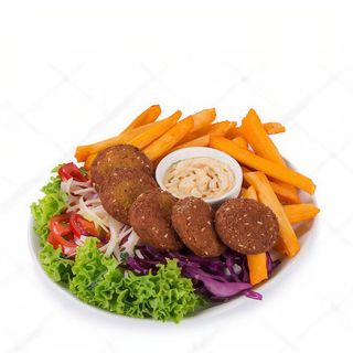 PLATO FALAFEL CON ENSALADA PATATAS