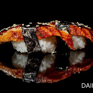 Nigiri de Anguila