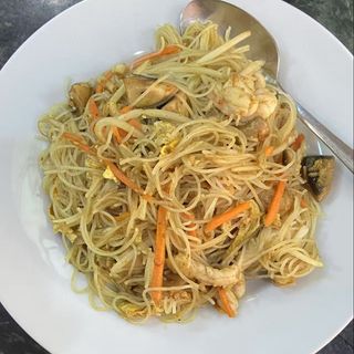 801. Fideos De Arroz Singapur