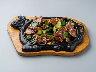 507. Ternera Con Jengibre Y Puerro