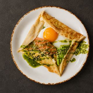 Galette De Huevo Y Aguacate