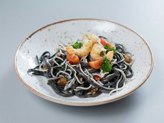 Gulas e gamberetti