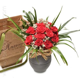 Docena de rosas rojas