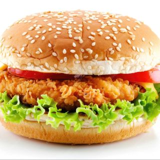 CHICKEN BURGER