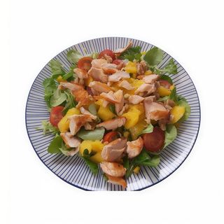 Ensalada De Salmón Y Mango