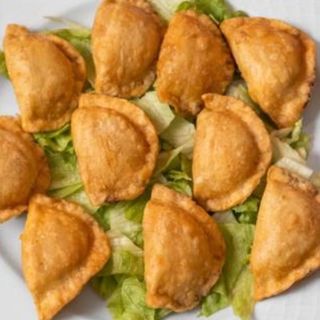GYOZAS FRITAS 10 UNIDADES