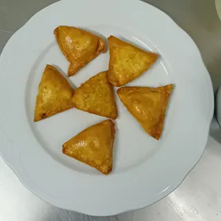 gyoza de pollo al curry