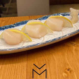 Sashimi Hotate