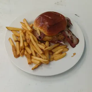 Hamburguesa Picnic con Patatas Fritas