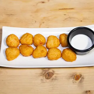 Tapa De Bombas De Pollo Con Chili Y Salsa Mahonesa (10 Uds.)