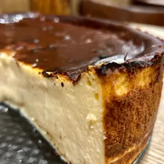 Tarta de queso vasca