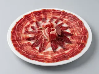 Jamón Ibérico de Bellota cortado a mano