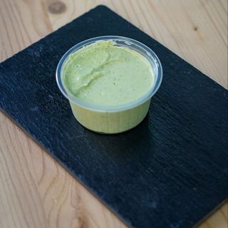 Salsa de ajo y cilantro casera (70 cc.)