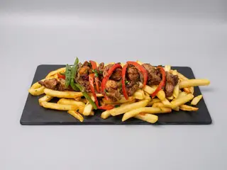 Carne Con Papas (Media Ración)