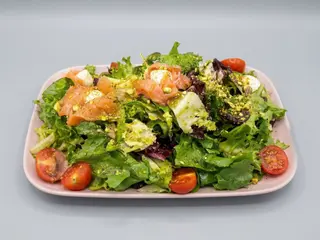 Ensalada De Salmón