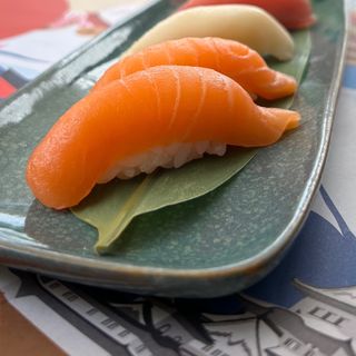 Nigiri De Salmón (2 Pzs.)