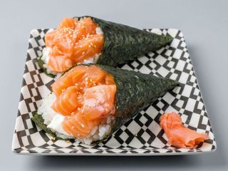 Temaki Cono De Salmón