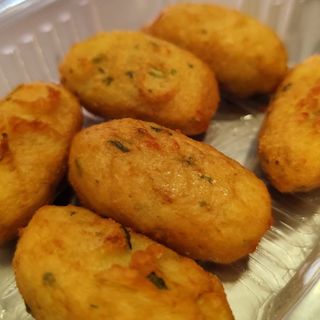 Tapa De Albóndigas De Bacalao