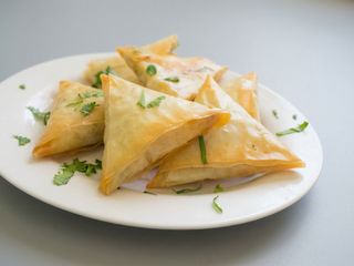 Samosa (5und)