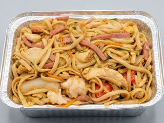 24-Tallarines con tres delicias