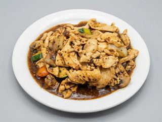 146-Pollo con lenteja negra