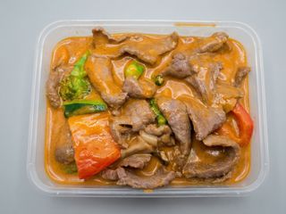 169-Ternera con Thai curry rojo y leche de coco