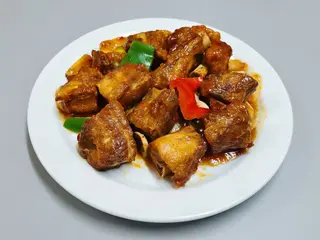 70-Costilla Con Salsa Picante