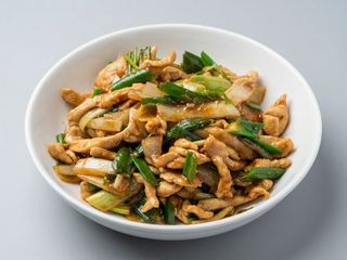 175-Pollo con salsa Hoisin y ajo