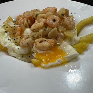 HUEVOS ESTRELLADOS