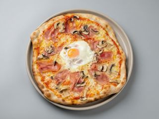 Pizza Clásica Carbonara