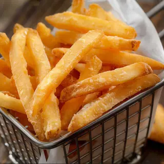 PATATAS CLASICAS (1/2 Ración)