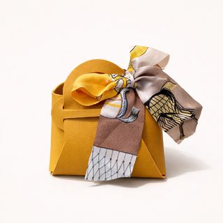 Bolso con bizcochito - Amarillo