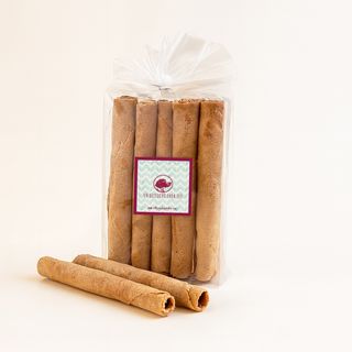 Barquillos rellenos de chocolate sin azúcar