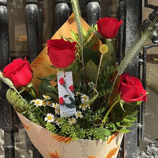 Ramo de 4 Rosas de Sant Jordi