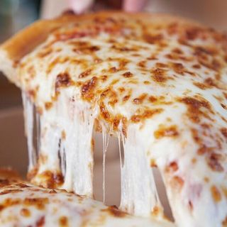 Pizza Súper queso (Familiar)