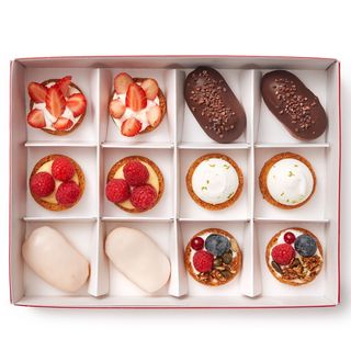 Caja de pasteles 12 unidades