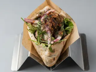Pita Kebab de cordero al carbón