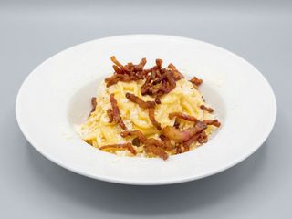 Carbonara, estilo italiano