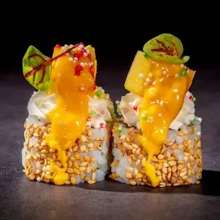 175. Uramaki salmon mango (8 Uds.)