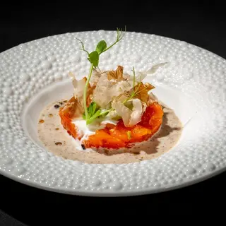 129. Tartar salmon sesamo (1 Uds.)