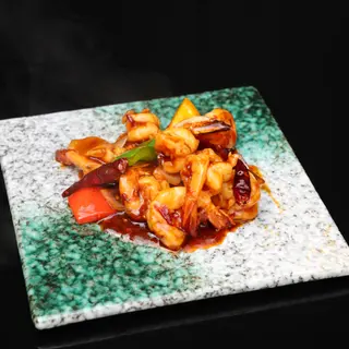 75. Gambas salsa picante