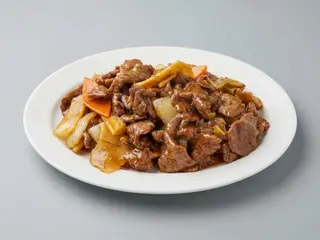 45. Ternera Con Salsa De Ostras