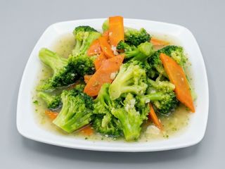 35. Brócoli Salteado