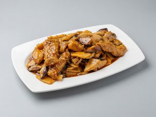 80. Pescado Con Bambú Y Setas Chinas