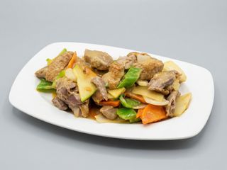 76. Pato Con Curry Tailandés