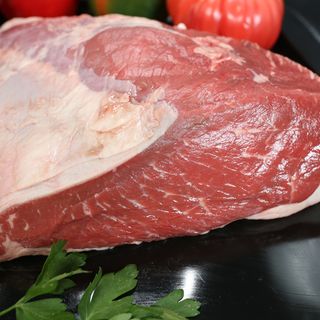Tapilla De Ternera Sierra De Guadarrama (1.700- 2.00 Kg.)