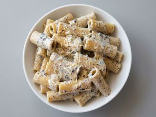 Penne Con Crema De Trufa Y Parmesano