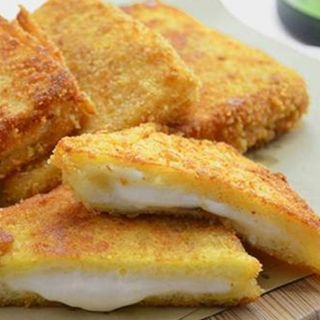 MOZZARELLA IN CARROZZA 