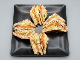 Sándwich Súper Salmón