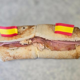 Sándwich Enrollado Combinado